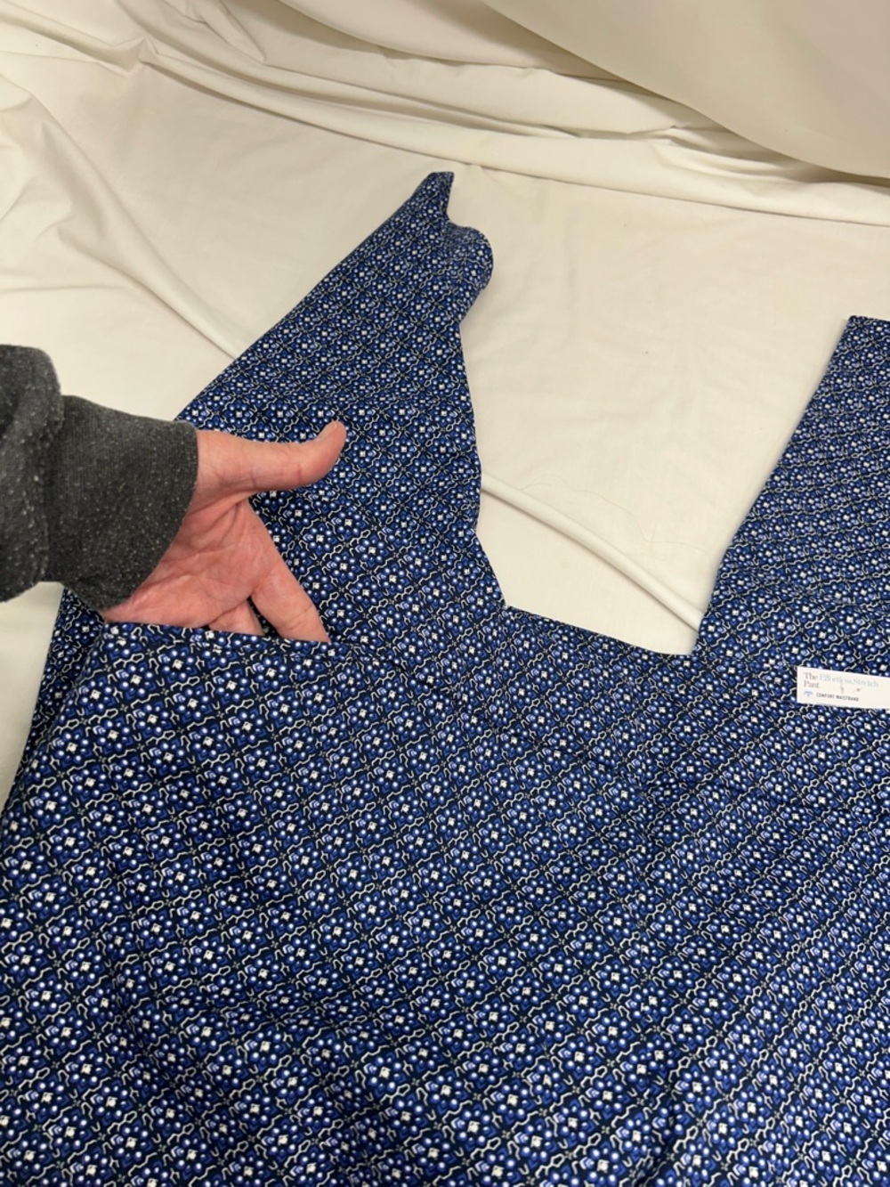croft & barrow Blue & White Tile Patterned Straight Leg Pants Size 24W Short - Picture 12 of 12
